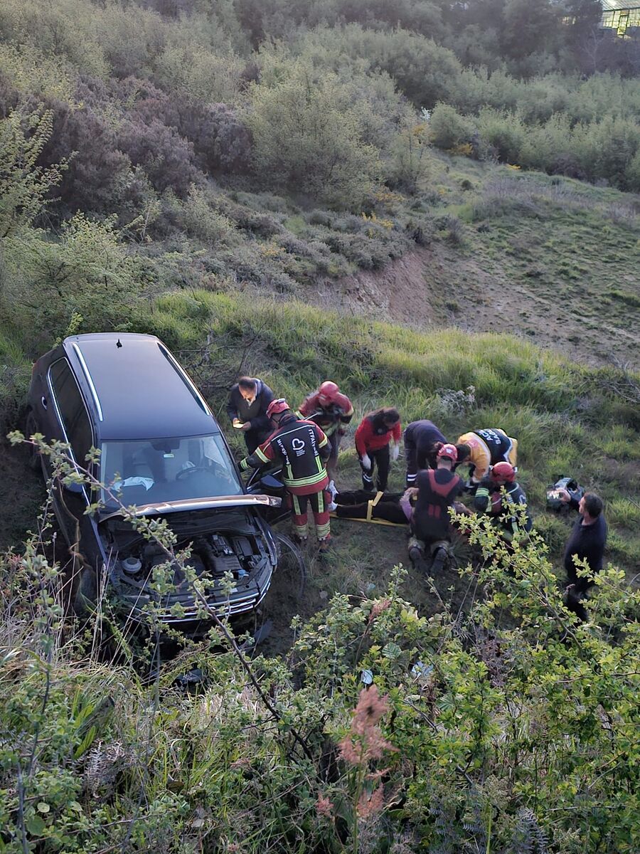 Bandırma’da Şarampole Uçan Otomobilde Can Pazarı WhatsApp Image 2026 04 20 at 20.57.02 - Marmara Bölge Gazetesi