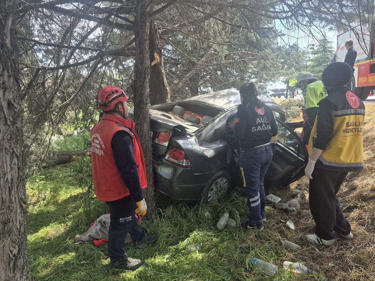 Karesi’de Araç Şarampole Uçtu: 1 Ölü WhatsApp Image 2026 04 21 at 16.15.37 1 - Marmara Bölge Gazetesi