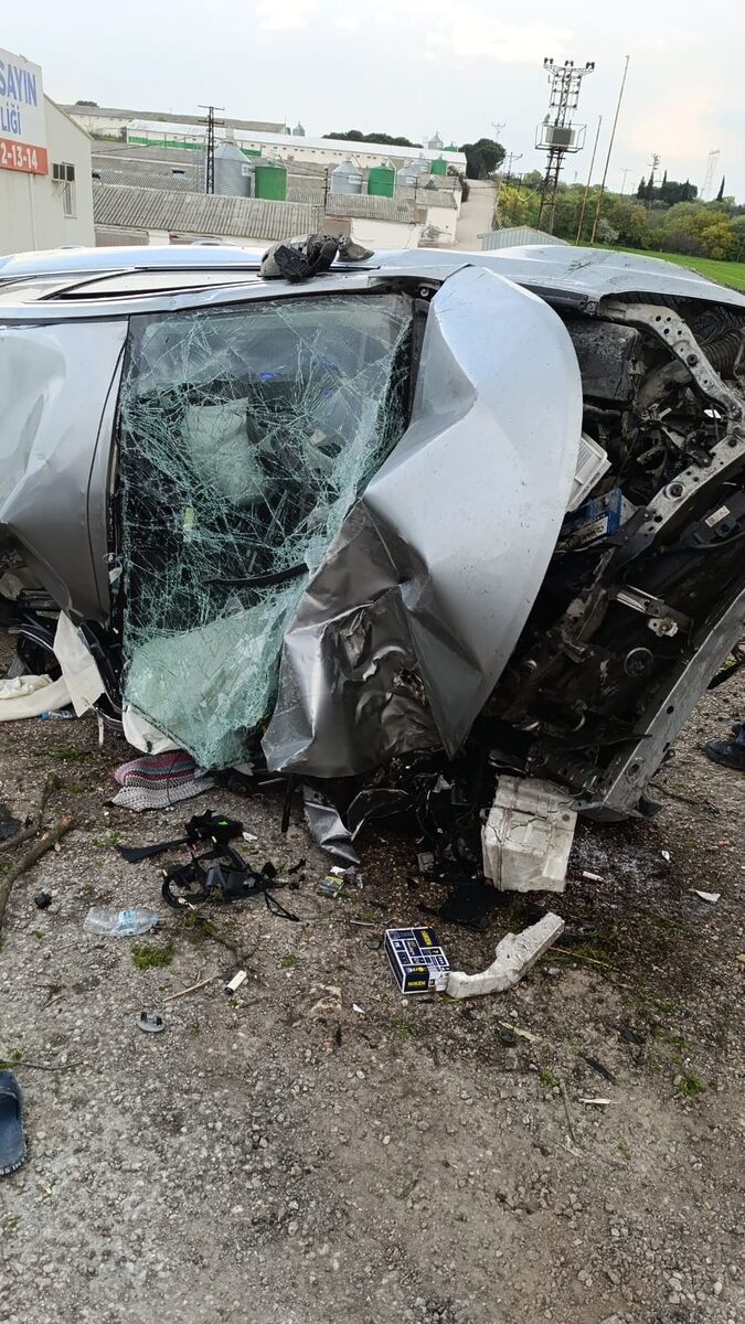 Bandırma’da Şarampole Uçan Otomobilde Can Pazarı WhatsApp Image 2026 04 21 at 19.22.36 - Marmara Bölge Gazetesi