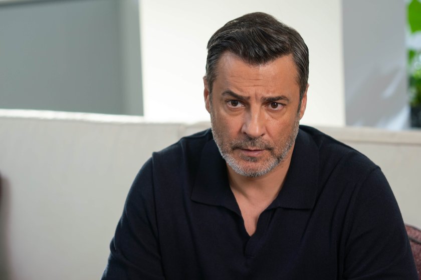Show tv ekranlarının reyting rekorları kıran dizisi Kızılcık Şerbeti, dün