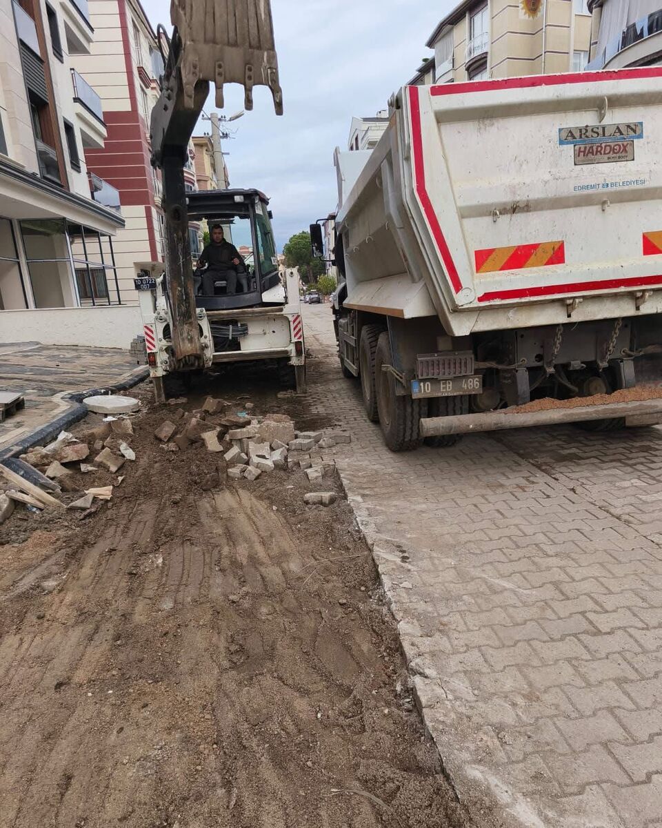 Edremit’in Gündemi Başka! bef1613d 21f5 4edf 8157 f99c1aed477b - Marmara Bölge Gazetesi