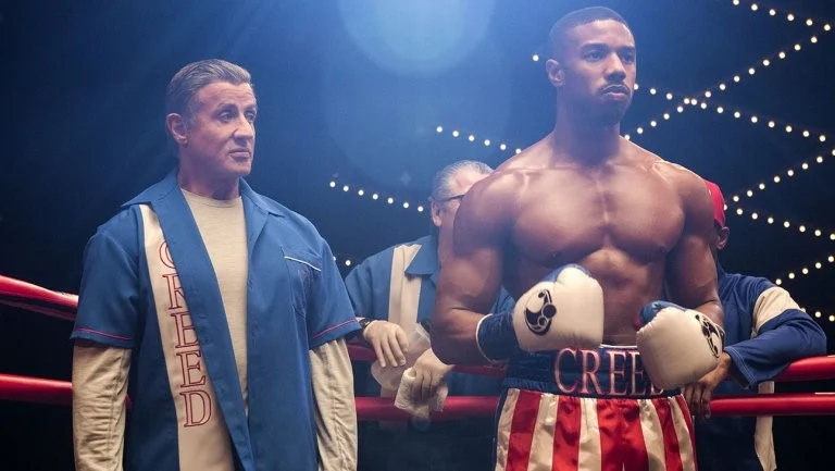 İzleyiciyi Ekrana Kilitleyen En İyi HBO Max Filmleri creed - Marmara Bölge Gazetesi