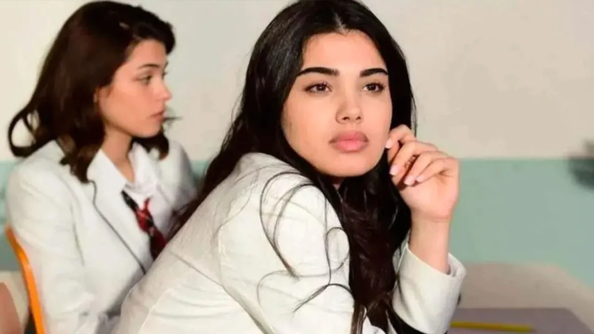 Genç yaşına rağmen oyunculuğuyla adından söz ettiren Lizge Cömert, son