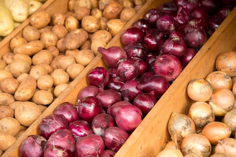 Mutfakların en çok kullanılan iki temel ürünü olan patates ve