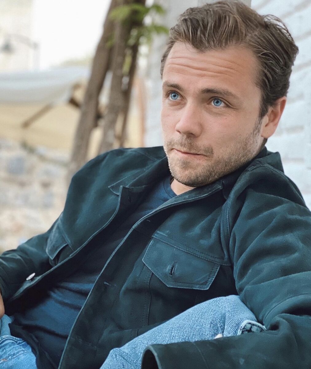 Tolga Sarıtaş’a Benzeyen Vatandaş Sosyal Medyayı Salladı s f148a386fe175cd91e1598fd6bc5e7dbb6f7866e - Marmara Bölge Gazetesi