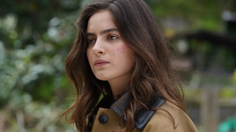 TRT 1 ekranlarında izleyiciyle buluşan Taşacak Bu Deniz dizisinin merakla