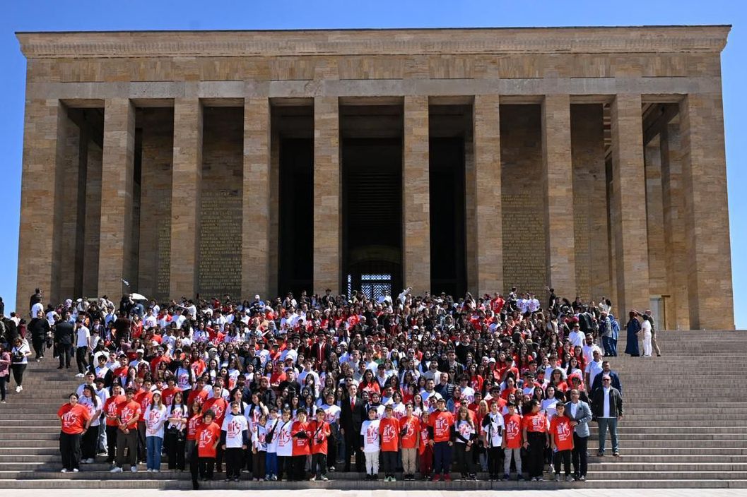 Kuvayımilliye Gençleri Ata’nın Huzurunda Buluştu 546550e9 a10c 45ab a75c 4a7664ccb4a0 - Marmara Bölge Gazetesi