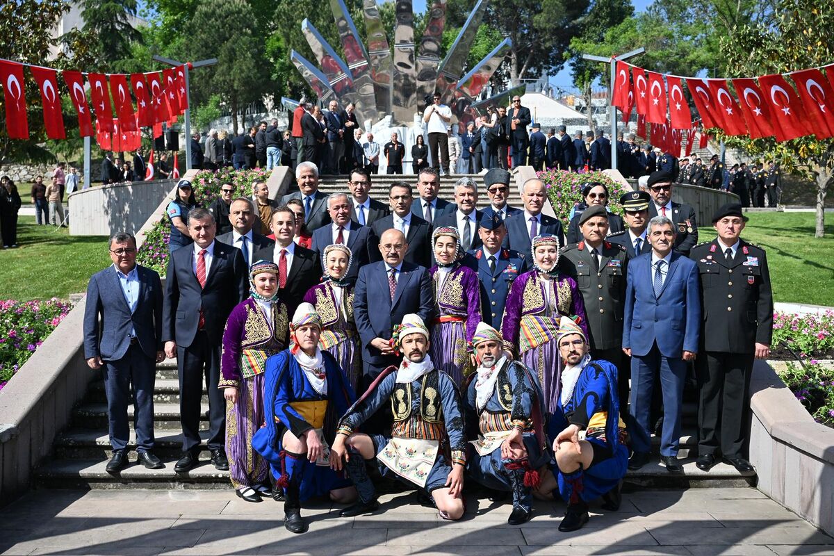 Kuvayımilliye Ruhu Balıkesir’de Yeniden Canlandı 59d2e111 968a 49ac 91ab e69dba59b978 - Marmara Bölge Gazetesi