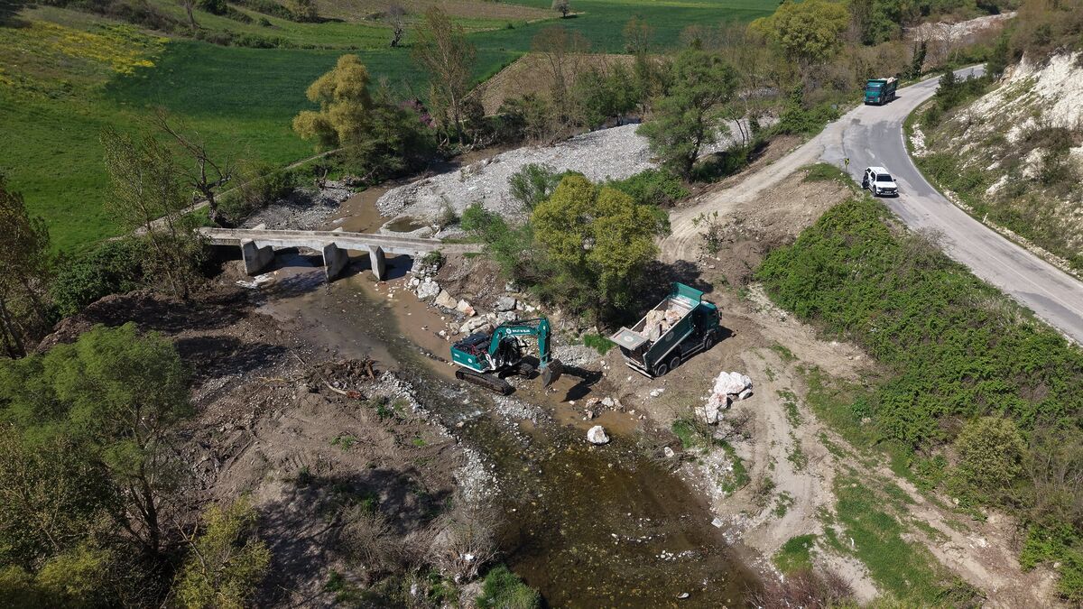 Hamidiye Köyiçi Deresinde Alarm 689404150 1297236965886506 6331791967432468174 n - Marmara Bölge Gazetesi
