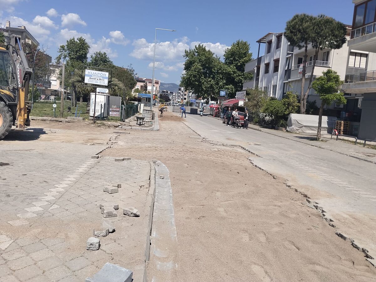 Edremit Yenilikte Sınır Tanımıyor! 691301666 980604527663906 3582149104103269121 n - Marmara Bölge Gazetesi