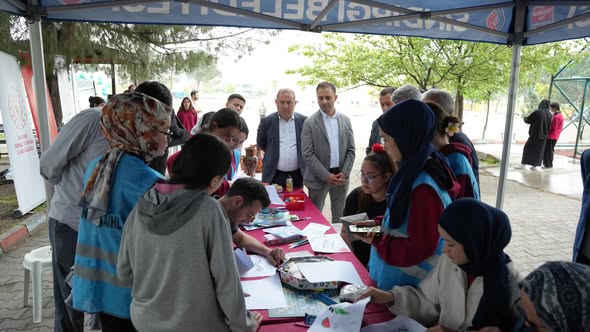 Sındırgı’da Bilim Fuarı Büyük İlgi Gördü 697021545 18402692341149843 1894324421176269502 n - Marmara Bölge Gazetesi