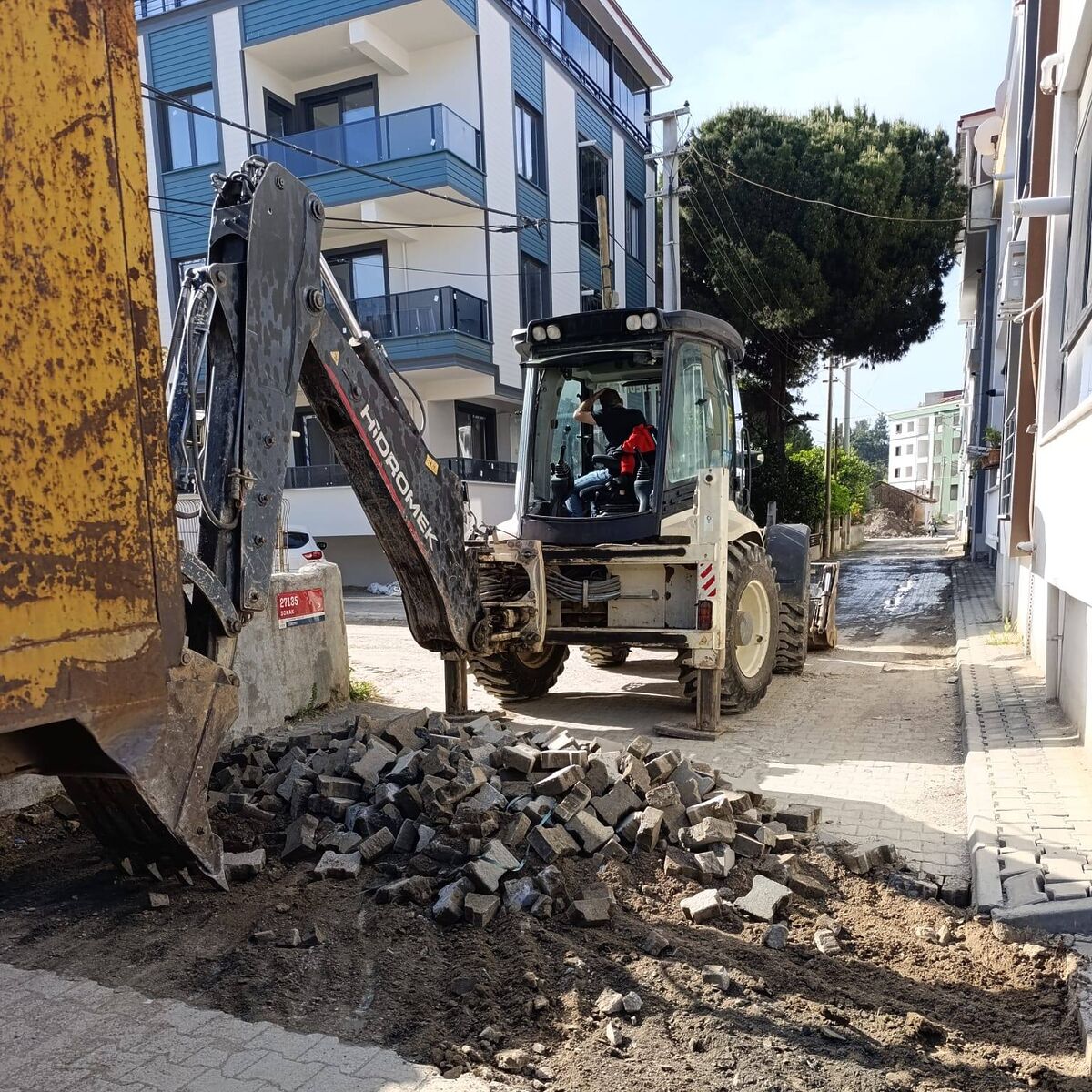 Edremit Bu Yazı Rahat Geçirecek! 699891696 984757780581914 8184708261466955575 n - Marmara Bölge Gazetesi