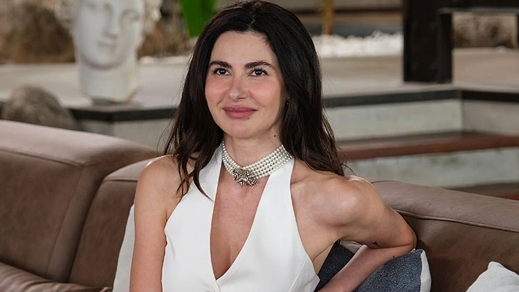 Başarılı oyuncu Nesrin Cavadzade, Kanal D ekranlarında yayınlanacak yeni dizi
