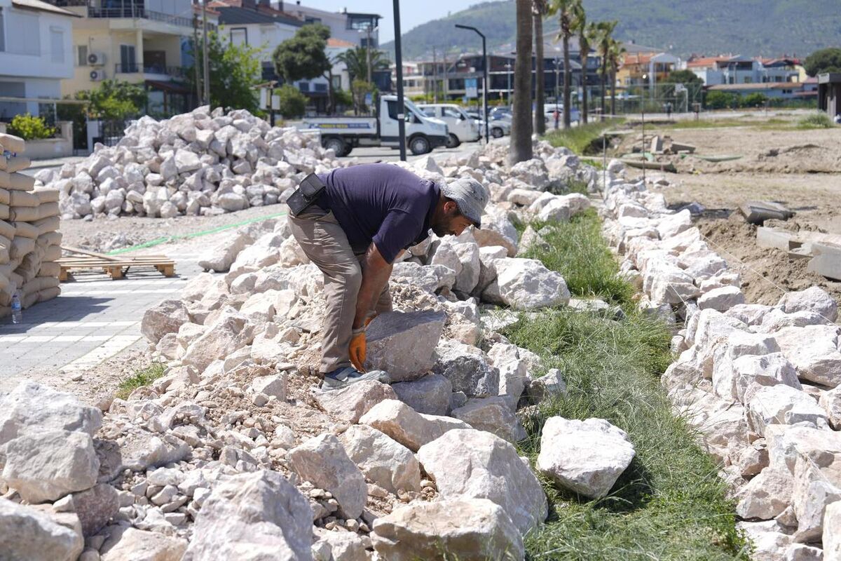 Burhaniye Belediyesi İlçe Genelinde Çalışmalarını Aralıksız Sürdürüyor 700334069 1454048186761545 1007446985134608563 n - Marmara Bölge Gazetesi