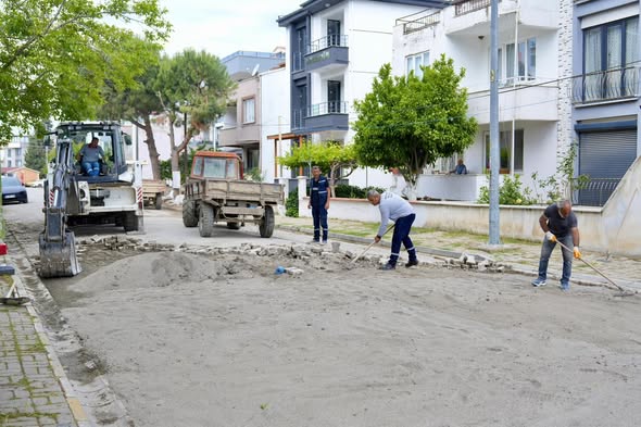 Burhaniye’de Hummalı Çalışma 702589962 1457739713059059 290763529677501200 n - Marmara Bölge Gazetesi
