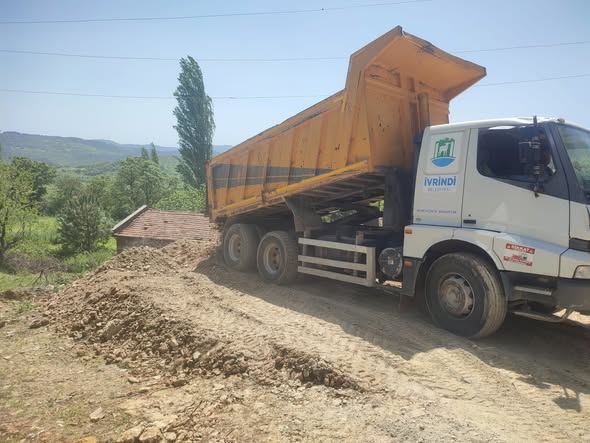 İvrindi’de Hizmet Atağı Sürüyor 703468097 122221153436335762 2108329711620520189 n - Marmara Bölge Gazetesi