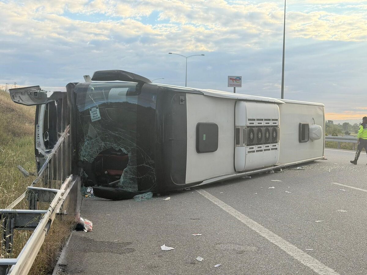 Susurluk’ta Korkunç Kaza! 25 Yaralı! AW707138 01 1 - Marmara Bölge Gazetesi