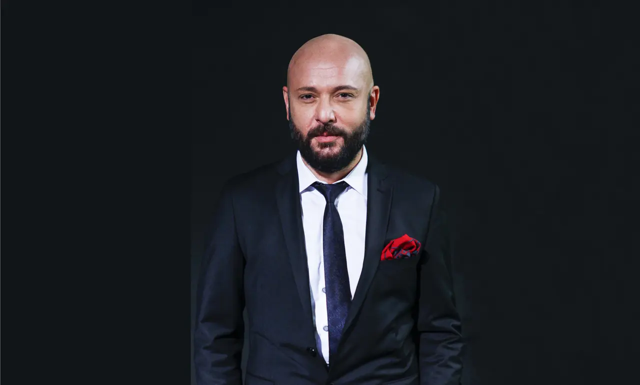 2. Sayfanın haberine göre, Ekranların dikkat çeken yapımlarından Eşref Rüya’da