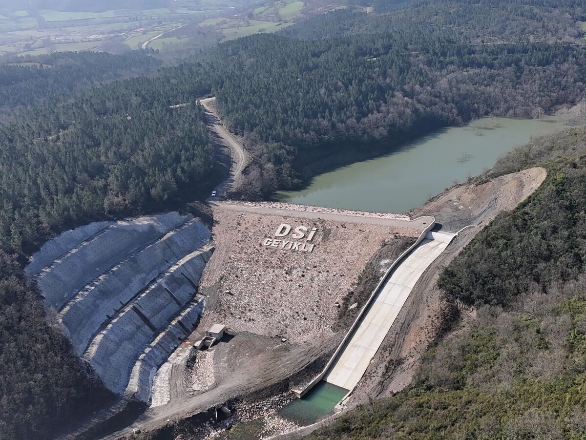 Balıkesir’in Gönen ilçesine bağlı Geyikli Mahallesi’nde yapımı tamamlanan Geyikli Göleti’nde