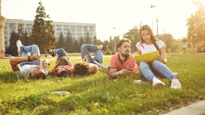 Üniversite tercih dönemi yaklaşırken binlerce öğrenci eğitim göreceği şehri araştırmaya