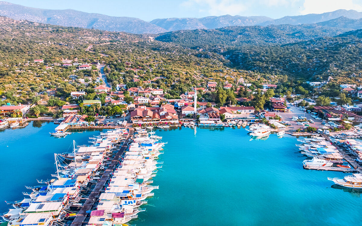 Taş Evleri ve Turkuaz Deniz Manzarasıyla Akdeniz’in En Huzurlu Köyü UCAGIZ 4 - Marmara Bölge Gazetesi