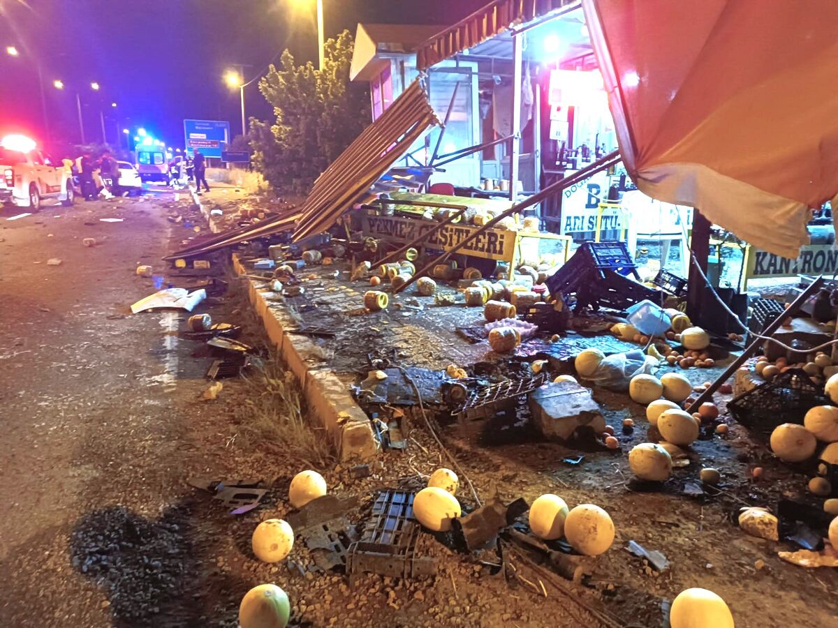 Balıkesir-Çanakkale Karayolu’nun Havran ilçesi geçişinde meydana gelen trafik kazası büyük