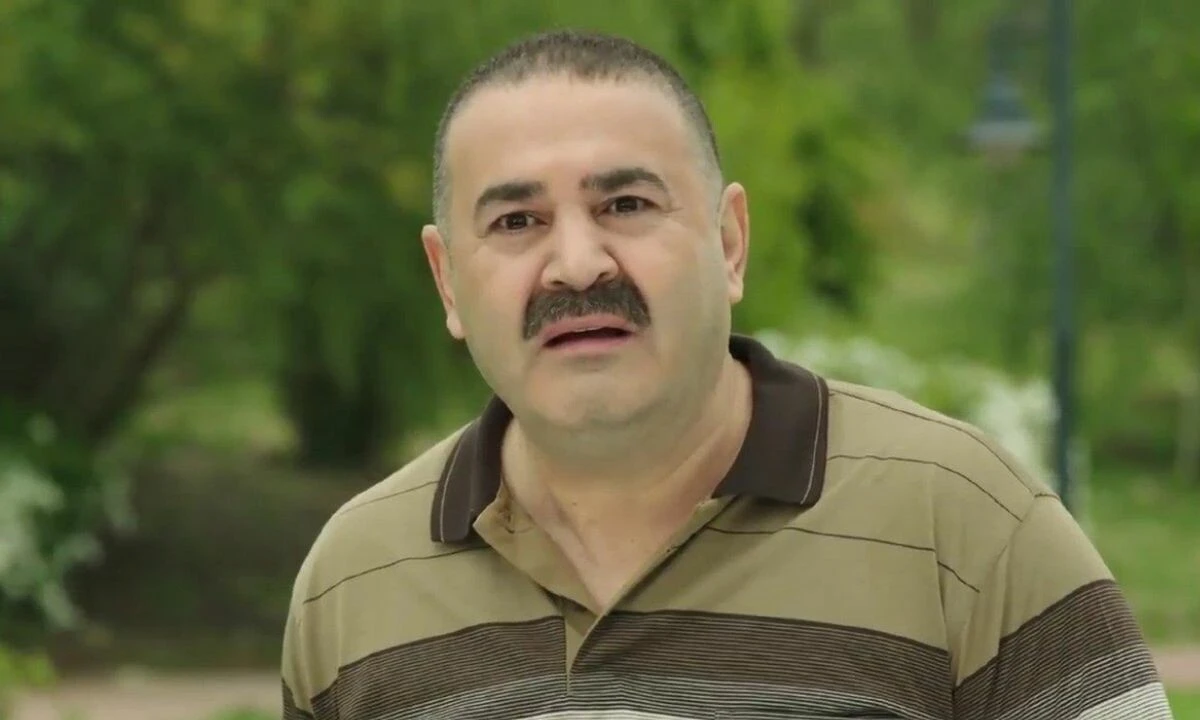 Ünlü oyuncu Şafak Sezer, son görüntüsüyle sosyal medyada gündem oldu.