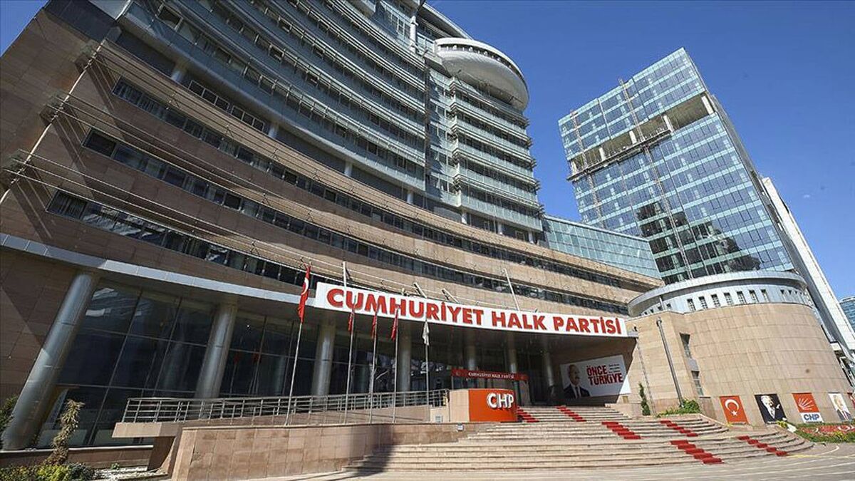 Cumhuriyet Halk Partisi (CHP) Genel Merkezi’nde tansiyon yükseldi. Mutlak butlan