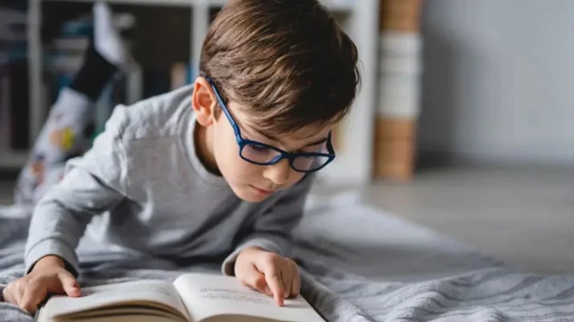 Dijital ekranların hayatın merkezine yerleştiği günümüzde çocuklara kitap sevgisi kazandırmak