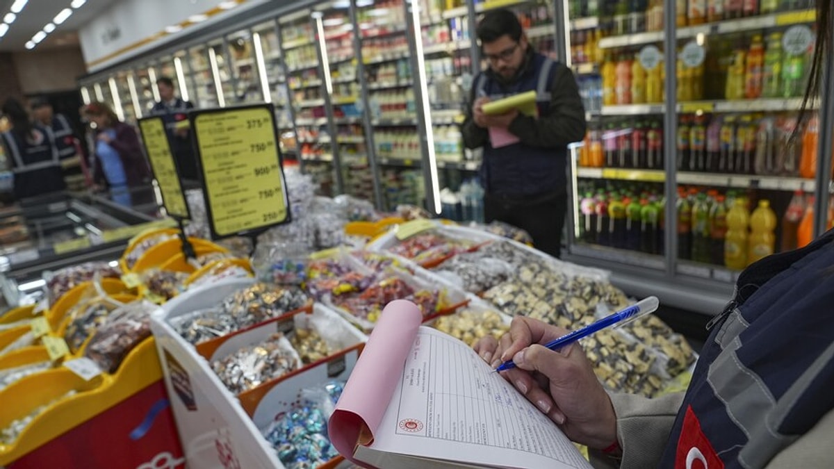 Bayram Öncesi Fahiş Fiyata Ağır Darbe: Milyonlarca Lira Ceza Kesildi! s 13dd52903bdf21f67630f8390dc105ec75fa973b - Marmara Bölge Gazetesi