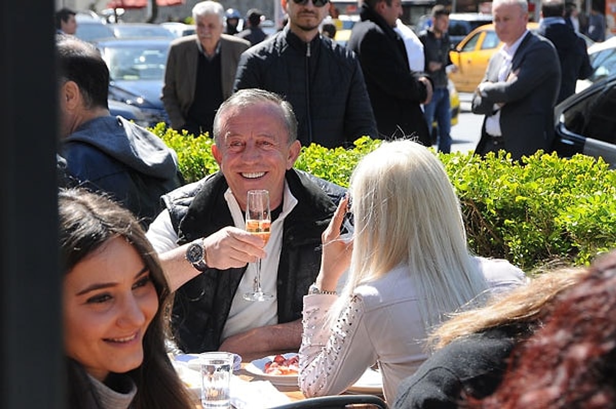 Ali Ağaoğlu Uzun Süre Sonra Yeniden Görüntülendi s 6c309dbeddfa4c45870fd2c893573f13662eb2b2 - Marmara Bölge Gazetesi