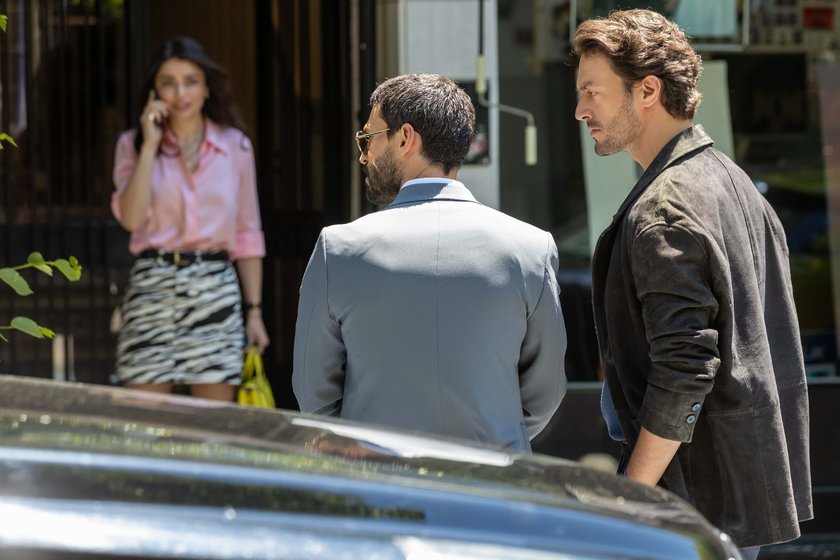 Show TV'nin yeni romantik komedi dizisi Muhtemel Aşk, ilk bölümüyle