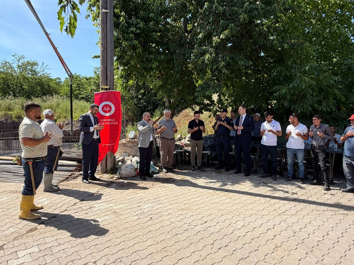 Deprem Bölgesinde Facianın İzleri Siliniyor! Yıkılan Cami İçin Düğmeye Basıldı 714560400 1317836780470265 2474165114131422048 n - Marmara Bölge Gazetesi