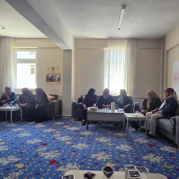 Bigadiç Belediye Başkanı Mustafa Göksel, Yağcılar Yaşlı Destek ve Gündüz