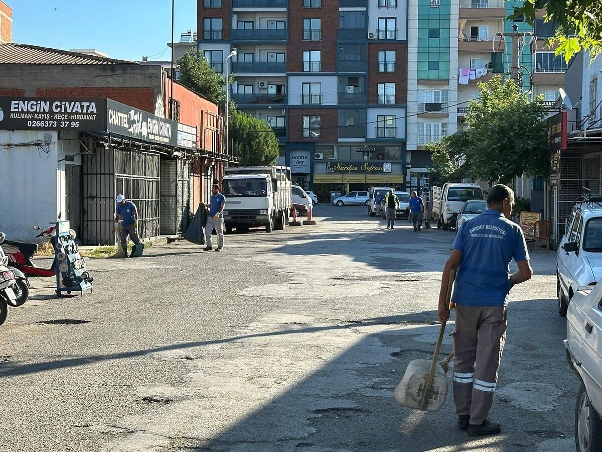 Edremit Sabahın İlk Işıklarıyla Aydınlandı! 719068981 1006285078429184 6400830743720113823 n - Marmara Bölge Gazetesi