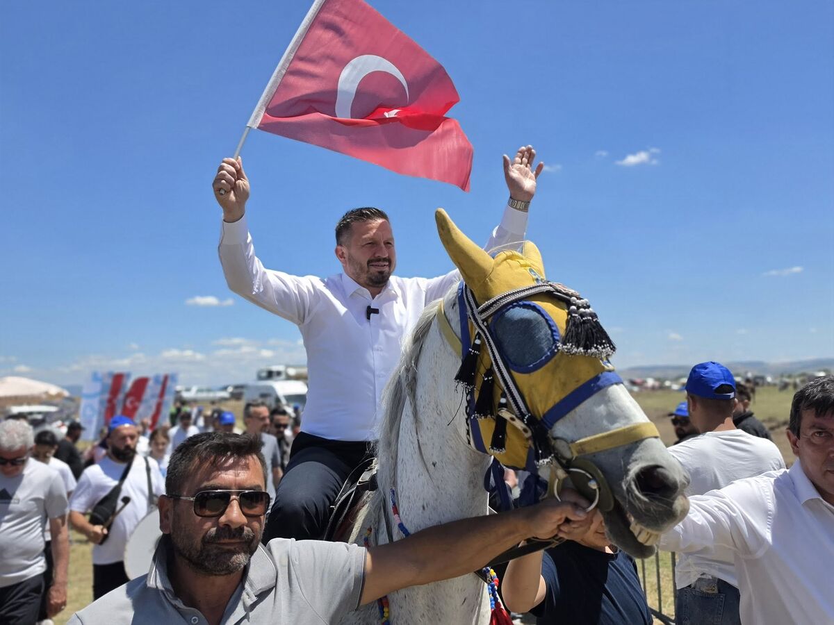 Balıkesir’de Atlı Savaş Sanatları Gösterisi 724230688 949280391448620 4050843008756936097 n - Marmara Bölge Gazetesi