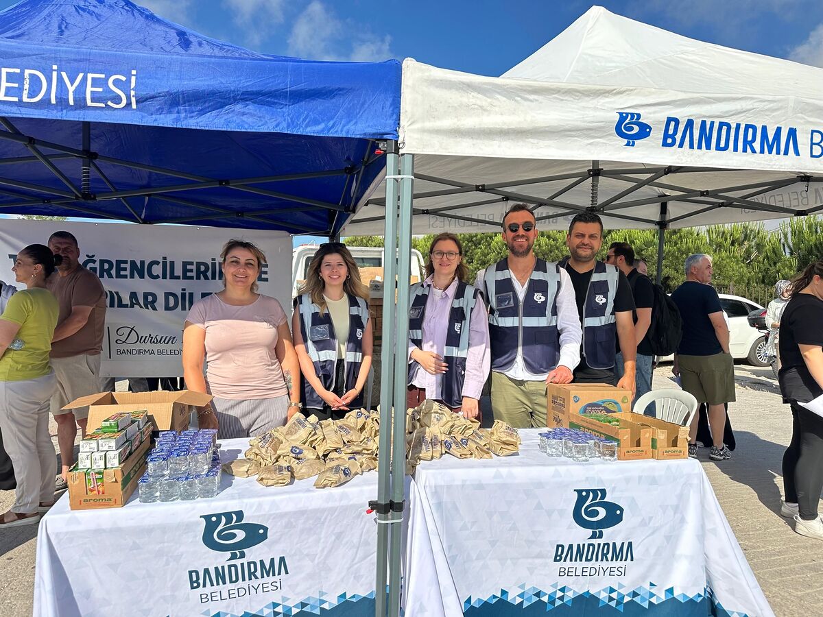 Bandırma Belediyesi YKS Gününde Gençleri Yalnız Bırakmadı 729399919 18365325718225400 8671848146312929741 n - Marmara Bölge Gazetesi