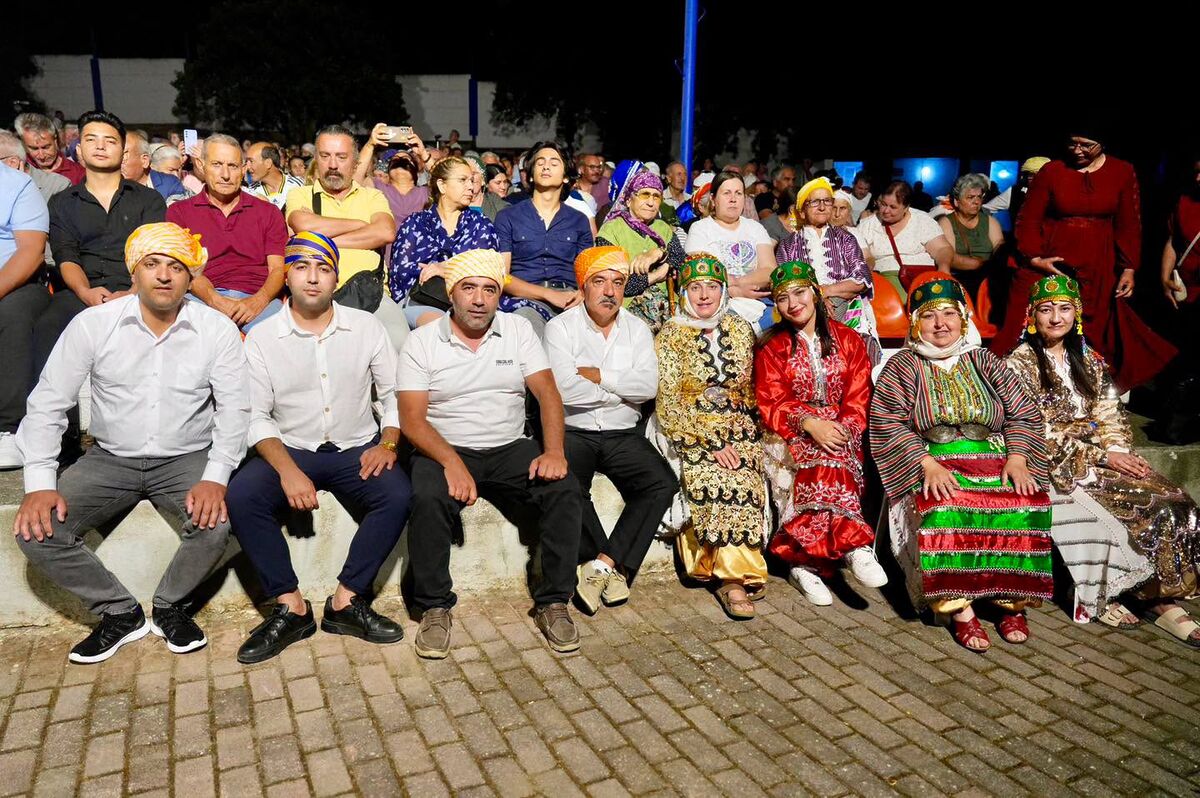Burhaniye Belediyesi ile Balıkesir Büyükşehir Belediyesi iş birliğinde düzenlenen "Doğuştan