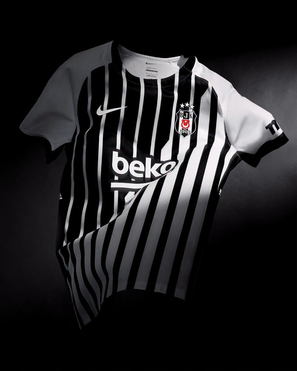 Beşiktaş'tan 2026-2027 Sezonu Formalarını Tanıttı 735058621 1922142765038303 5415226023523512809 n - Marmara Bölge Gazetesi