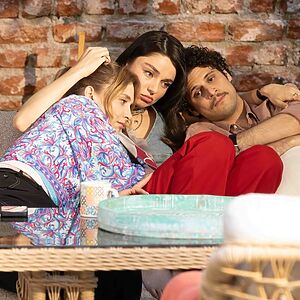 Show TV'nin ilgiyle takip edilen dizisi Muhtemel Aşk'ın merakla beklenen