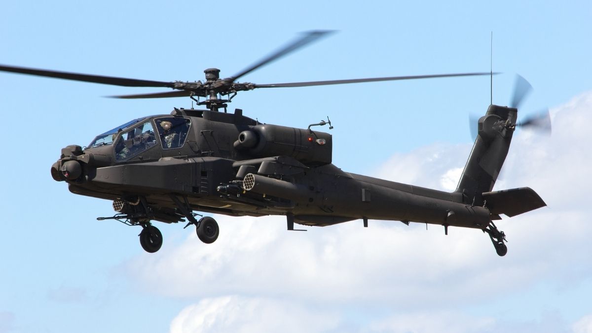 Yunanistan'dan Yeni Tahrik! Uzun Menzilli Füzeler Apache'lere Takılıyor AH 64 Apache 2 - Marmara Bölge Gazetesi
