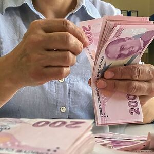 Milyonlarca emeklinin beklediği en düşük emekli maaşı düzenlemesi Türkiye Büyük
