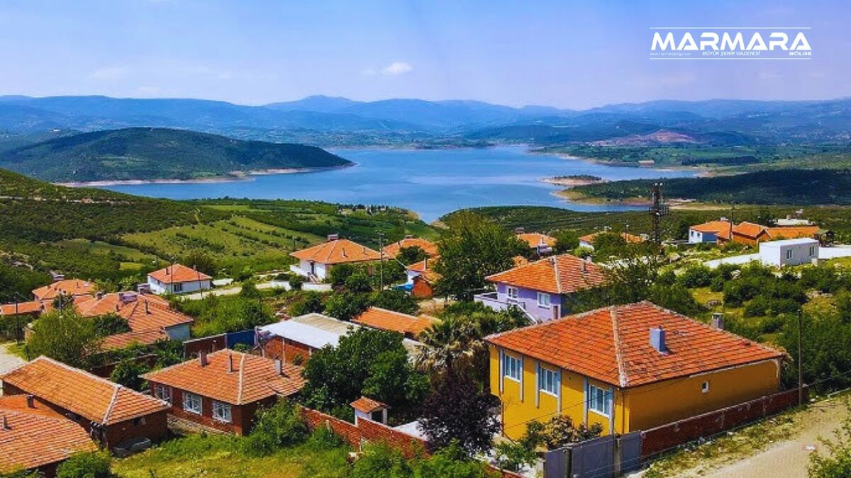 Balıkesir’in saklı cennetlerinden biri olan Kızıksa Köyü, son dönemde doğa