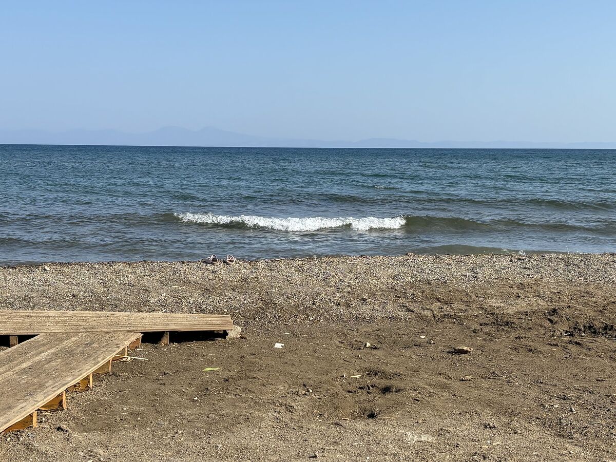 Foça ve Alaçatı’nın Gölgesindeki Bu Koy Huzur Arayanların Yeni Gözdesi SAKIZLI KOYU 2 - Marmara Bölge Gazetesi