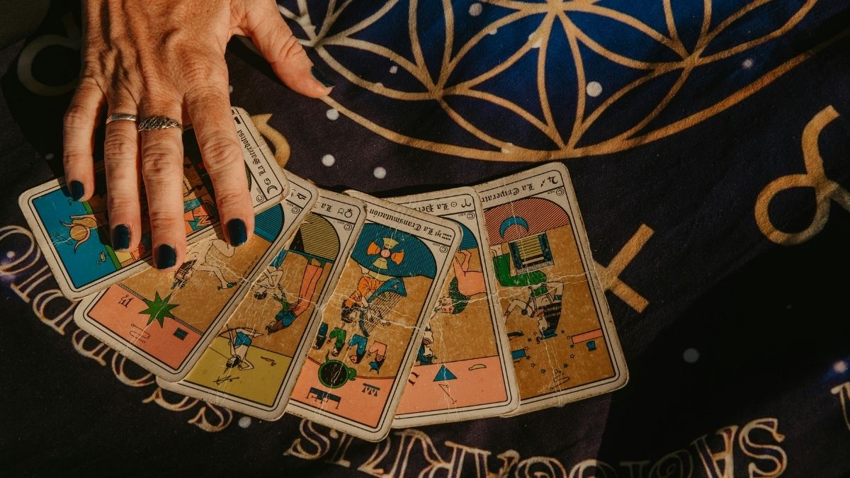 22 Haziran 2026 Günlük Tarot Kart Açılımı: Bugünün Enerjisi Ne Söylüyor? TAROT 2 - Marmara Bölge Gazetesi