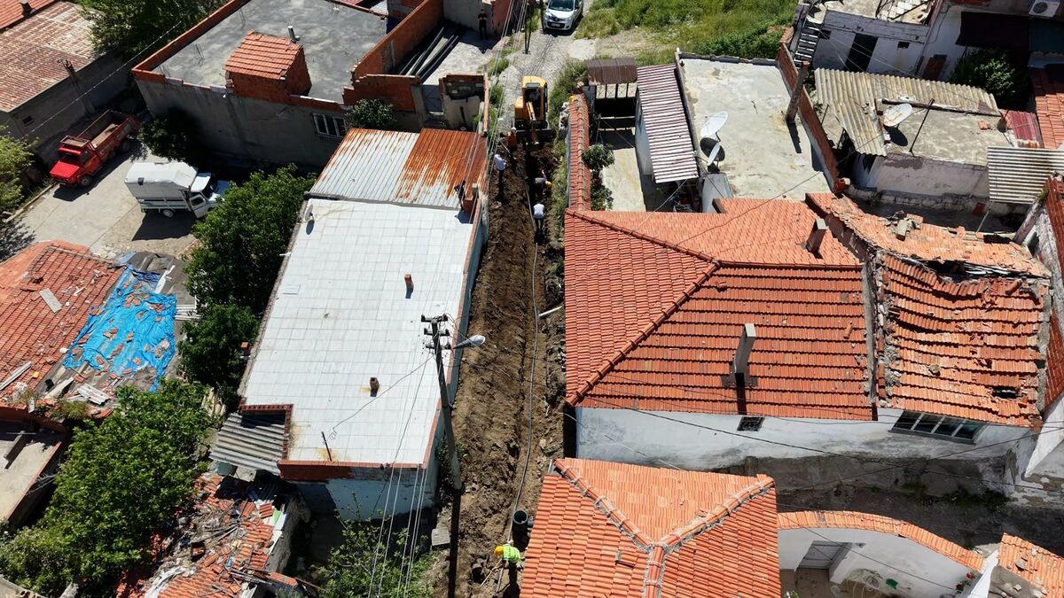 Edremit’te 50 Yıllık Altyapı Sorunu a50e0065 d662 4114 b24b 8a89ec7cbdc5 - Marmara Bölge Gazetesi