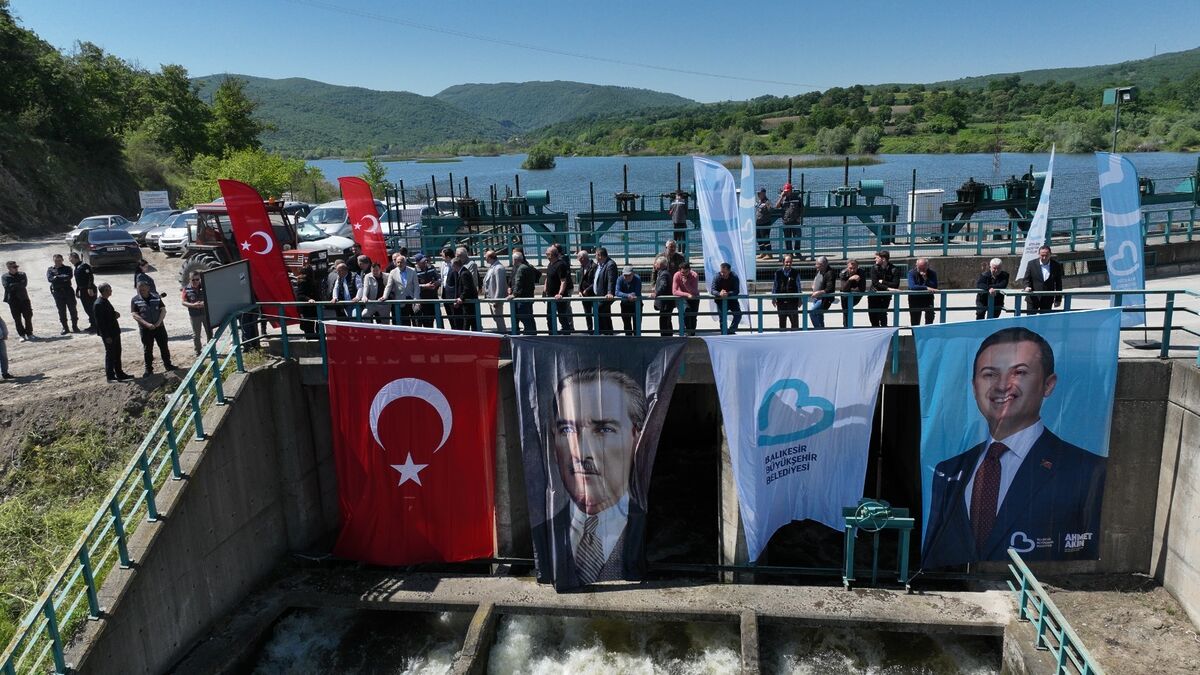 Balıkesir’de 2 Bin Çiftçiye Kesintisiz Su Desteği d3116259 4467 4eef a28f 7f3572e26189 - Marmara Bölge Gazetesi