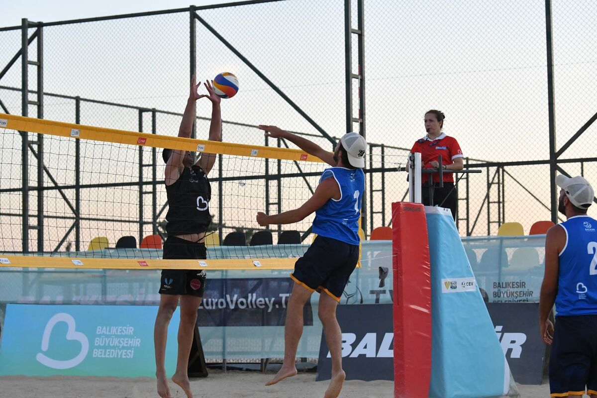 Plaj Voleybolu Dünya Turu Heyecanı Başlıyor d3e9679a a6b2 4a6d aac8 9cfaa8f7faa3 - Marmara Bölge Gazetesi