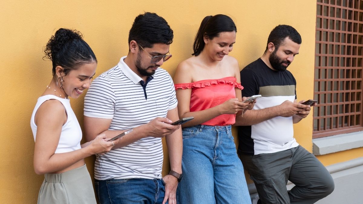 Akıllı telefon dünyasında kullanıcı alışkanlıkları hızla değişiyor. Özellikle gençler arasında