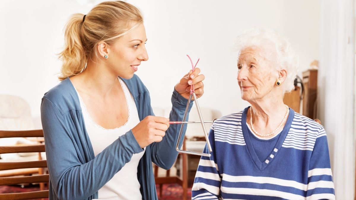 Unutkanlık Masum Olmayabilir! Alzheimer Hastalığında Erken Belirtiler Hayat Kurtarıyor haber gorseli 2026 06 08T180917.772 - Marmara Bölge Gazetesi